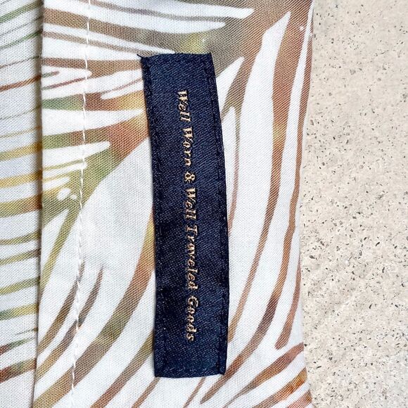 Roark Shirt Mens Size M Short Sleeve Button Classic Fit Summer Floral Tropical - Picture 4 of 9